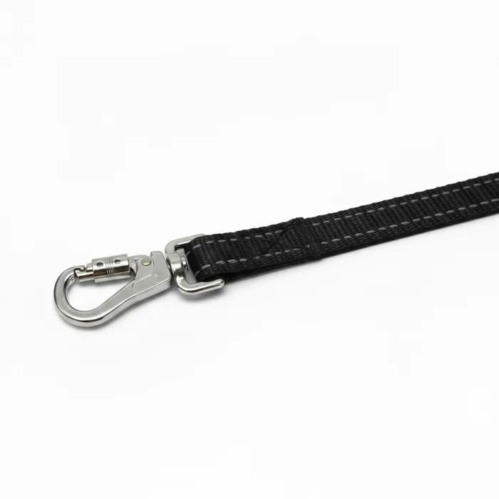 Bay Dog Hudson Bay Dog Leash Covert Black clip detail