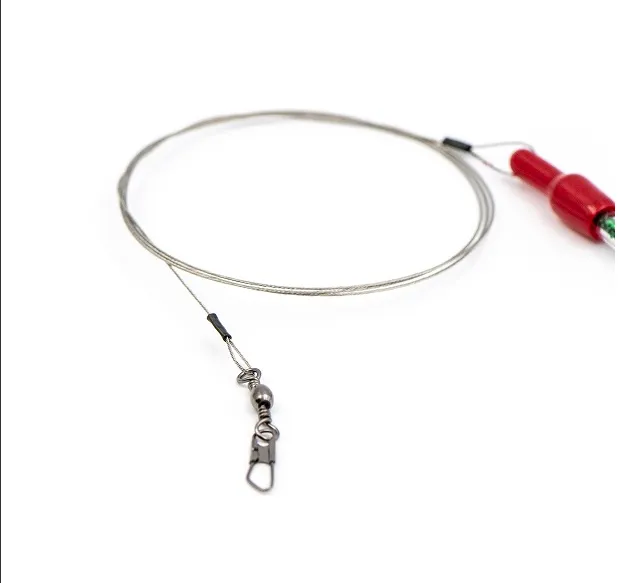 Go Cat Super Rod swivel clip and braided wire detail