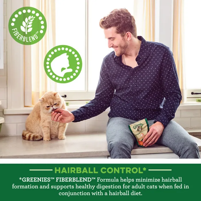 Greenies Feline Smartbites Hairball Control tuna lifestyle