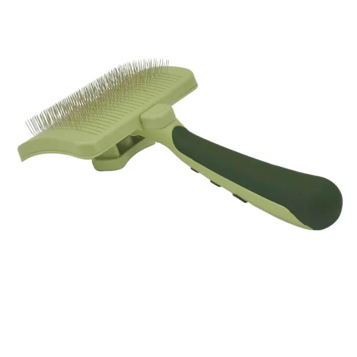 Safari self-cleaning slicker brush medium three-quarter view