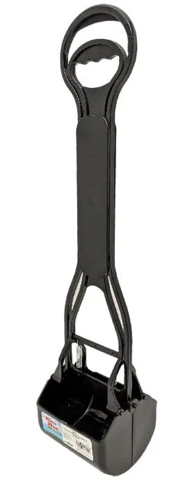 Four Paws Allen's Spring Action Scooper For Grass